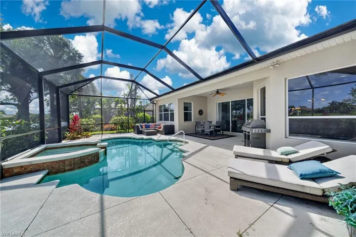 13431  Sabal Pointe  DR, Fort Myers, FL 33905