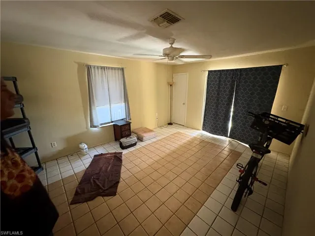 7582-7586 Carrier Rd, Fort Myers, Florida 33967