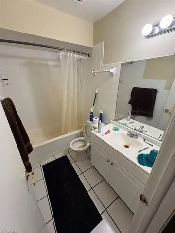 7582-7586 Carrier Rd, Fort Myers, Florida 33967