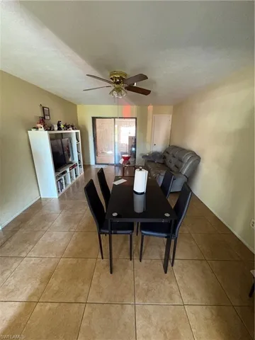 7582-7586 Carrier Rd, Fort Myers, Florida 33967