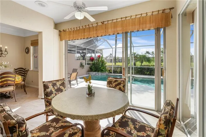 8230  Naples Heritage  DR, Naples, FL 34112
