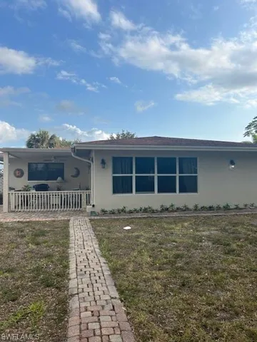 4201  19th SW PL, Naples, FL 34116