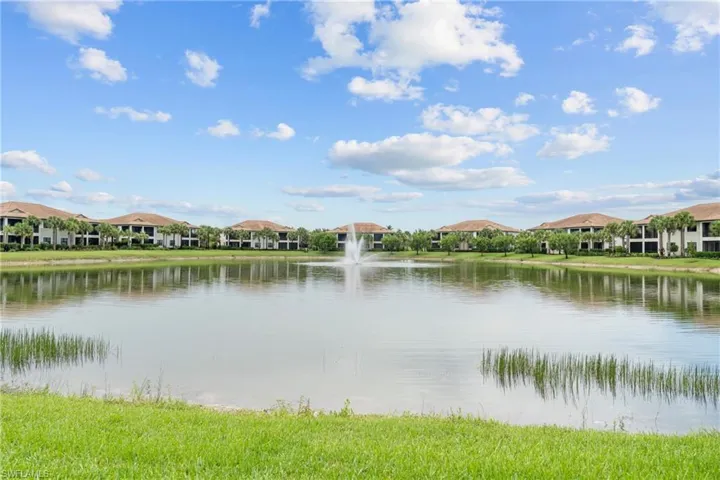 2137 Frangipani Cir 102, Naples, Florida 34120