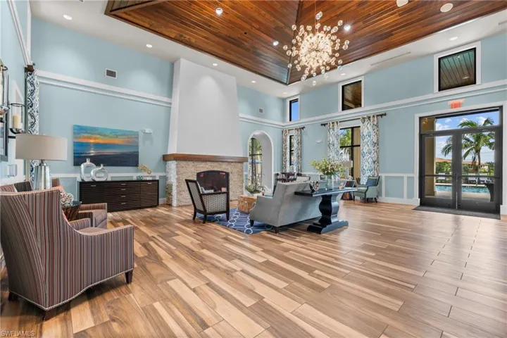 2137 Frangipani Cir 102, Naples, Florida 34120