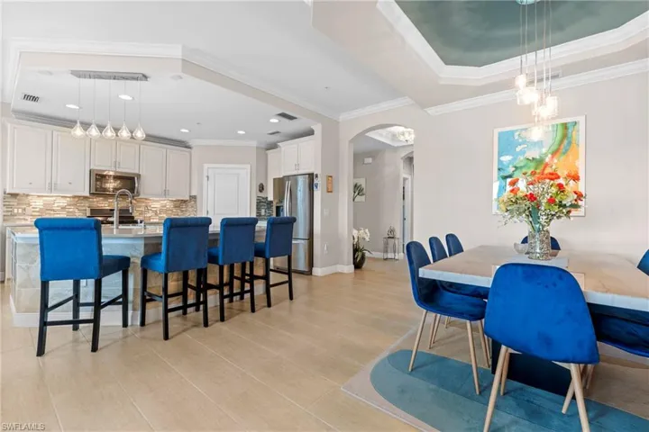 2137 Frangipani Cir 102, Naples, Florida 34120