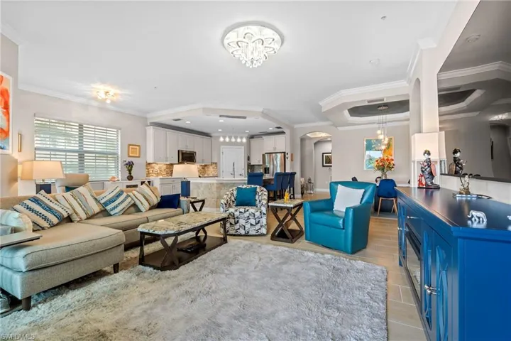 2137 Frangipani Cir 102, Naples, Florida 34120