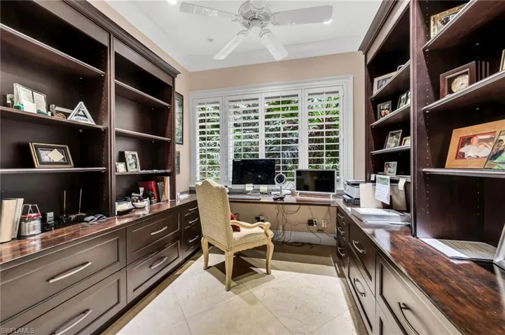 645 Via Mezner 804, Naples, Florida 34108