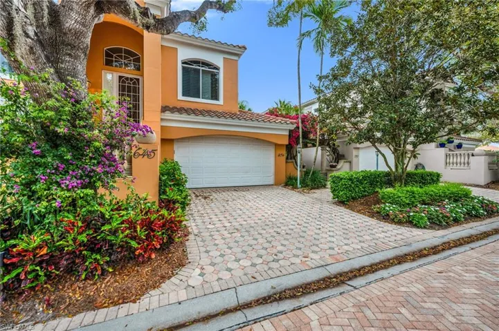 645 Via Mezner 804, Naples, Florida 34108