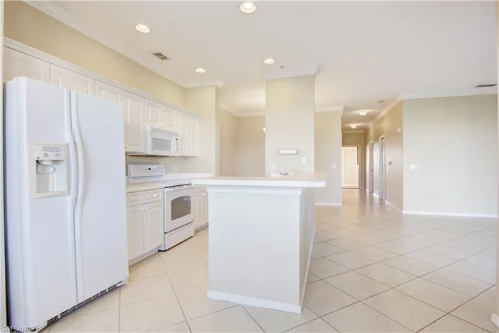 8310  Whiskey Preserve  CIR, Fort Myers, FL 33919