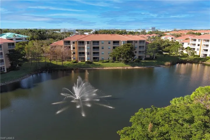 8310  Whiskey Preserve  CIR, Fort Myers, FL 33919