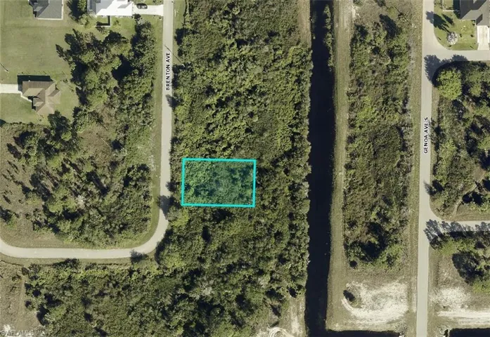 1042  Brenton  AVE, Lehigh Acres, FL 33974