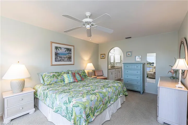 Primary suite