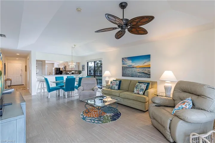 Open and spacious living/dining area
