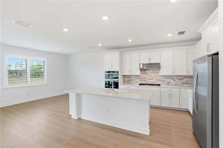 19832 Fox Grove Dr, Estero, Florida 33928