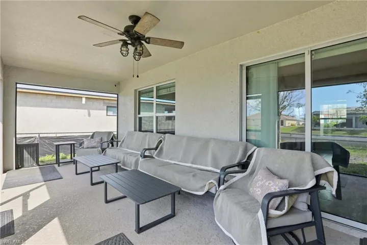 3516 Sw 8th Pl, Cape Coral, Florida 33914