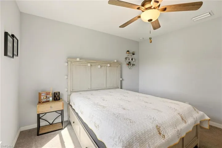 3516 Sw 8th Pl, Cape Coral, Florida 33914