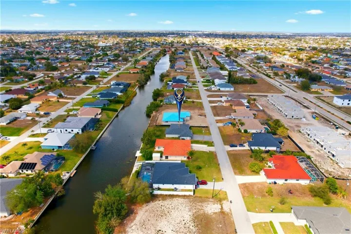 3516 Sw 8th Pl, Cape Coral, Florida 33914