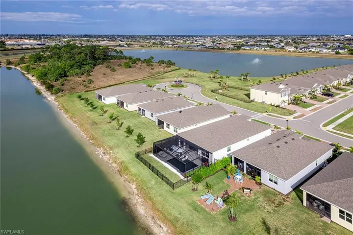 934  Stonewater Lake  TER, Cape Coral, FL 33993