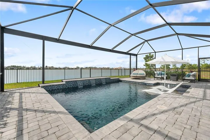 934  Stonewater Lake  TER, Cape Coral, FL 33993