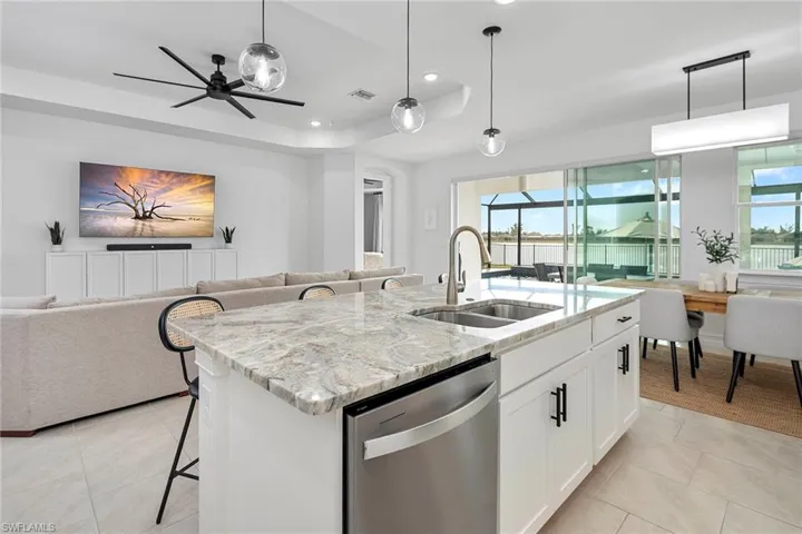 934  Stonewater Lake  TER, Cape Coral, FL 33993
