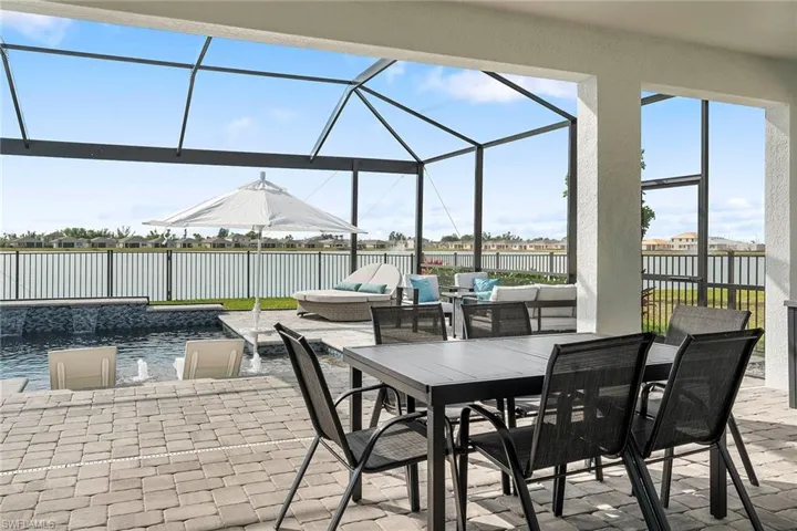 934  Stonewater Lake  TER, Cape Coral, FL 33993
