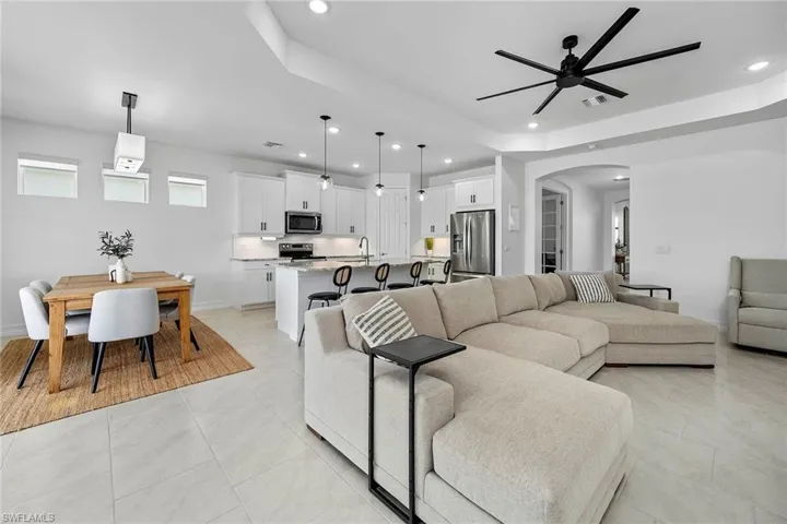 934  Stonewater Lake  TER, Cape Coral, FL 33993