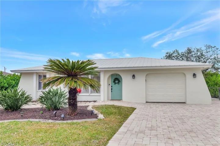 3652  Bailes  ST, Bonita Springs, FL 34134