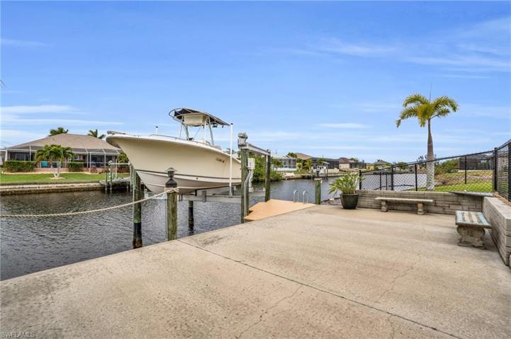 1434 NW 38th PL, CAPE CORAL FL 33993