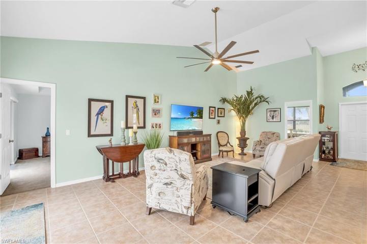 1434 NW 38th PL, CAPE CORAL FL 33993