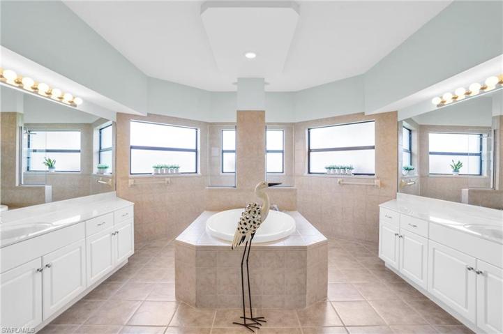 1434 NW 38th PL, CAPE CORAL FL 33993