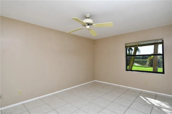 Unfurnished master BR