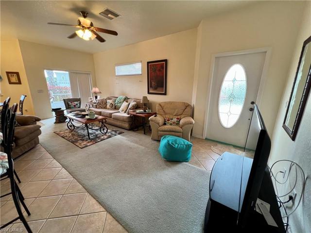 19914  Lake Vista N CIR, Lehigh Acres, FL 33936