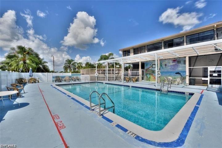 19914  Lake Vista N CIR, Lehigh Acres, FL 33936