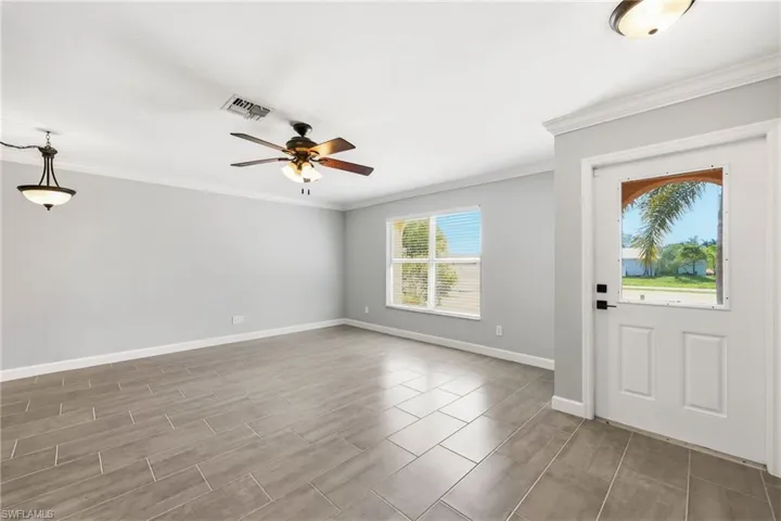 4346 Santa Barbara Blvd, Cape Coral, Florida 33914
