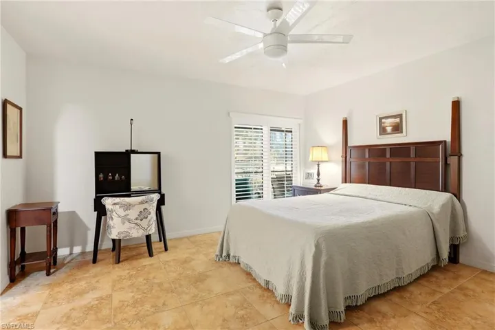 4708 SW 8th  PL, Cape Coral, FL 33914