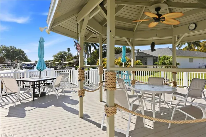 4708 SW 8th  PL, Cape Coral, FL 33914