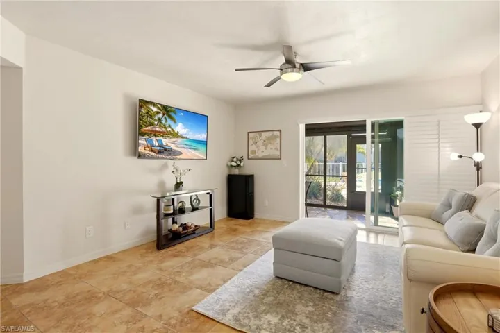 4708 SW 8th  PL, Cape Coral, FL 33914