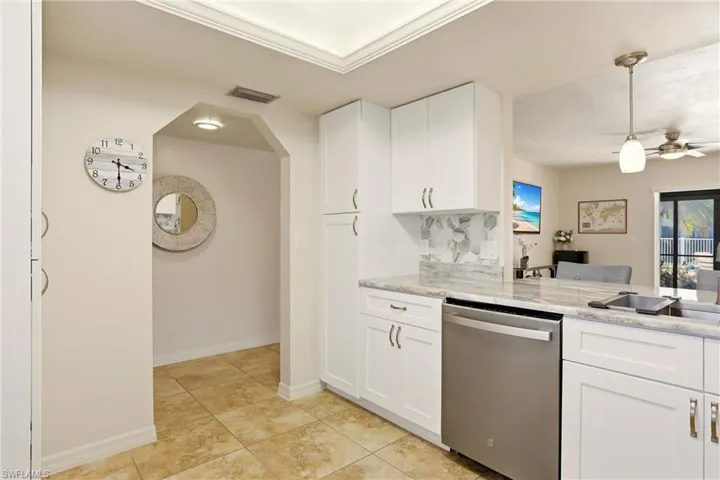 4708 SW 8th  PL, Cape Coral, FL 33914