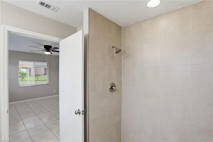 3521 Santa Barbara Blvd, Cape Coral, Florida 33914