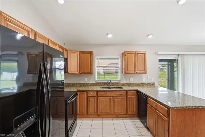 3521 Santa Barbara Blvd, Cape Coral, Florida 33914