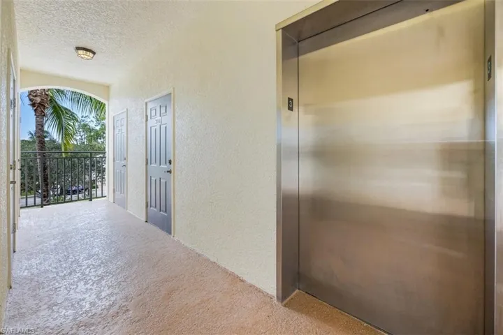 1878  Tarpon Bay S DR, Naples, FL 34119