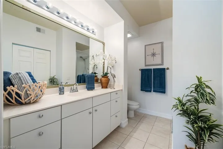 1878  Tarpon Bay S DR, Naples, FL 34119