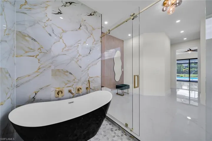 853 Sw 15th Ave, Cape Coral, Florida 33991