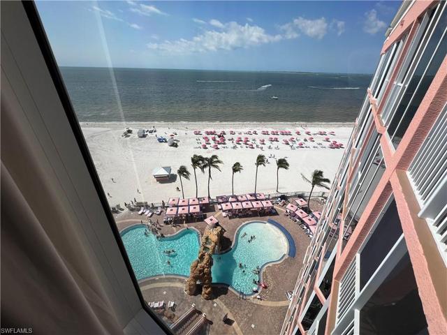 Pool and gulf views!
