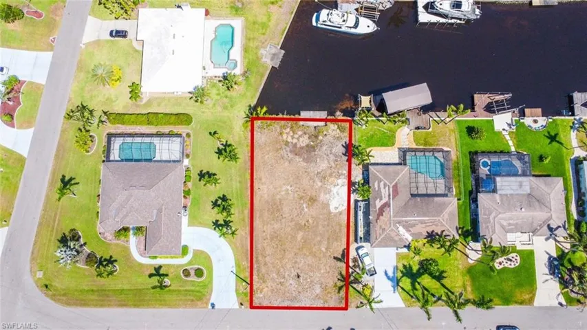 1625 SE 39th  ST, Cape Coral, FL 33904