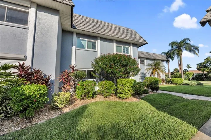 Bay Harbor Club Condo