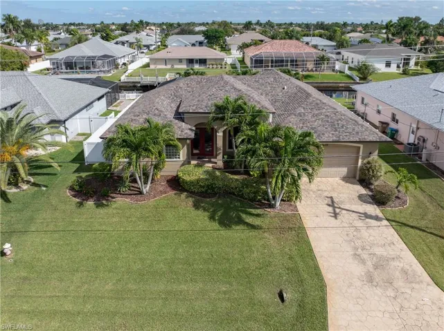 2213 SE 17th  PL, Cape Coral, FL 33990