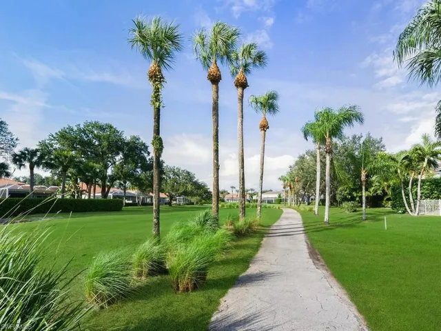 2051  Morning Sun  LN, Naples, FL 34119