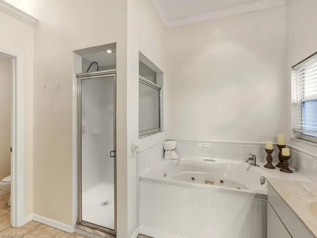 2051  Morning Sun  LN, Naples, FL 34119