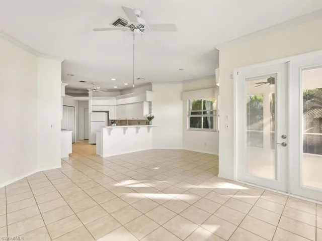 2051  Morning Sun  LN, Naples, FL 34119